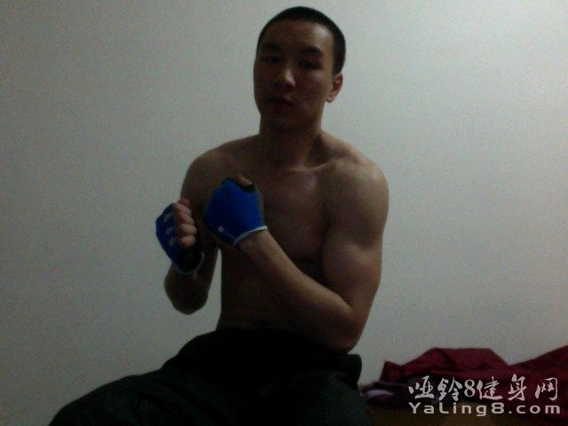 差不多就这些了。希望多交一些健身的朋友互相交流。大家一起努力