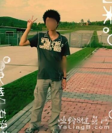 瘦人正规健身之前瘦弱的我