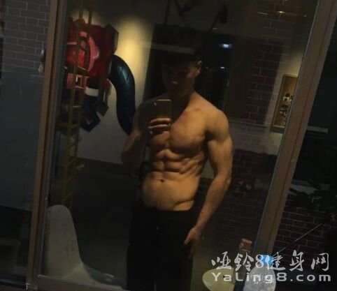 瘦小子健身增加体重